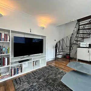 Deluxe 1 Bed House With Parking Stockton-on-Tees